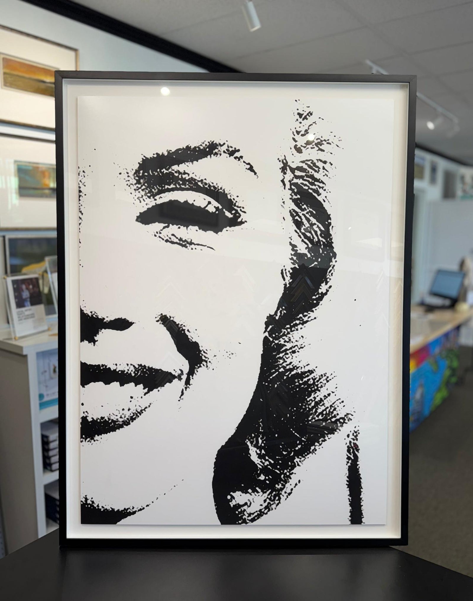 Marilyn_Monroe_-_Black_White_-_framecornermemphis